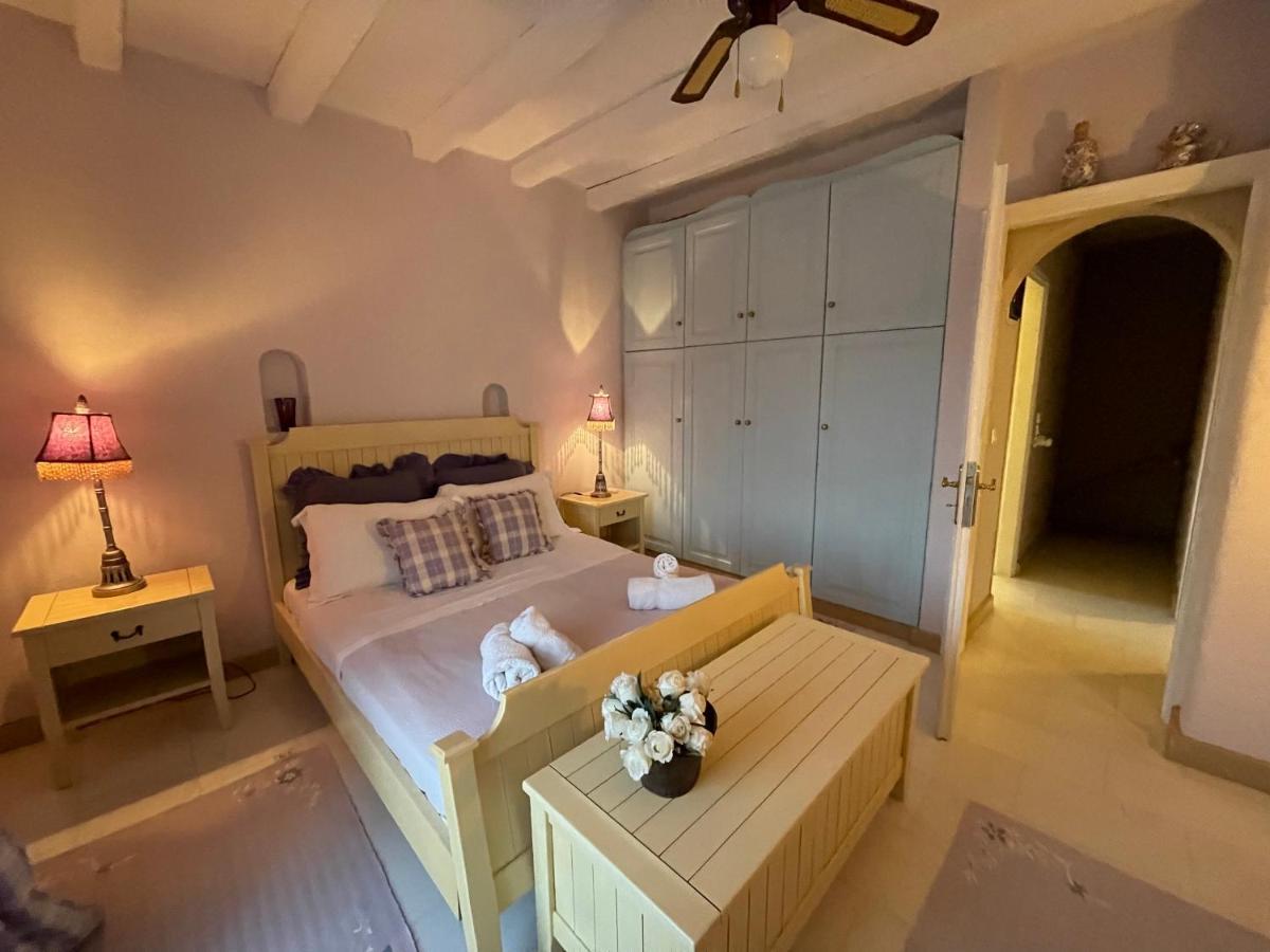 Private Mykonos * Kalafatis